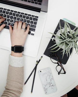 10 Ways to Make Extra Money as a Graphic Designer